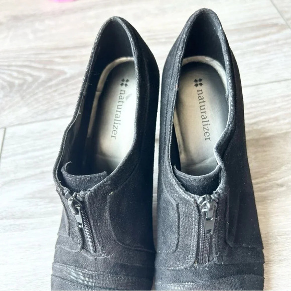 Naturalizer Timber Black Faux Suede Heeled Bootie Boots - Picture 5 of 14